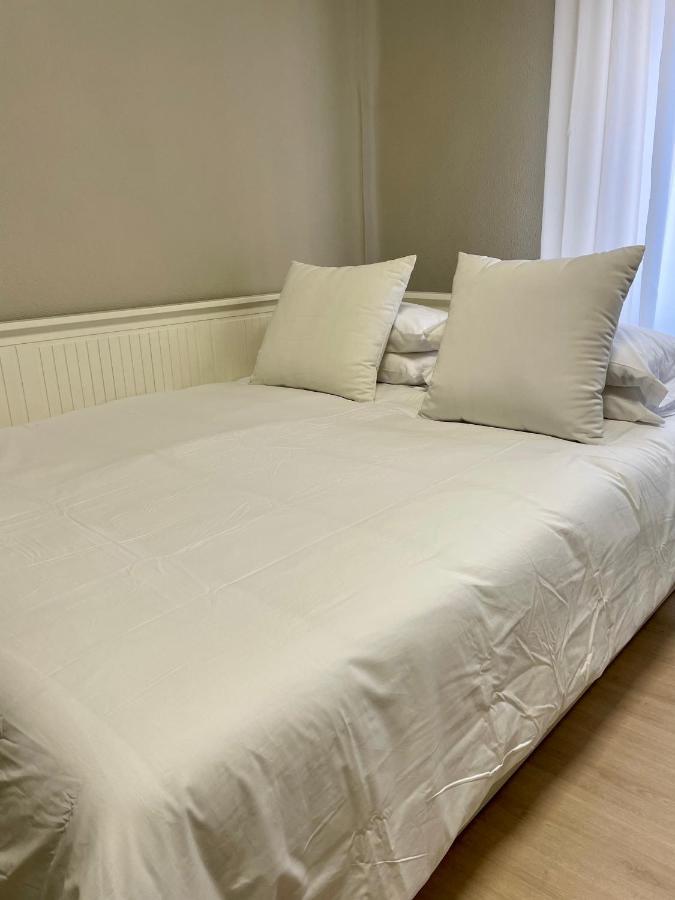 Apartamentos Centro อัลบาเซเต ภายนอก รูปภาพ