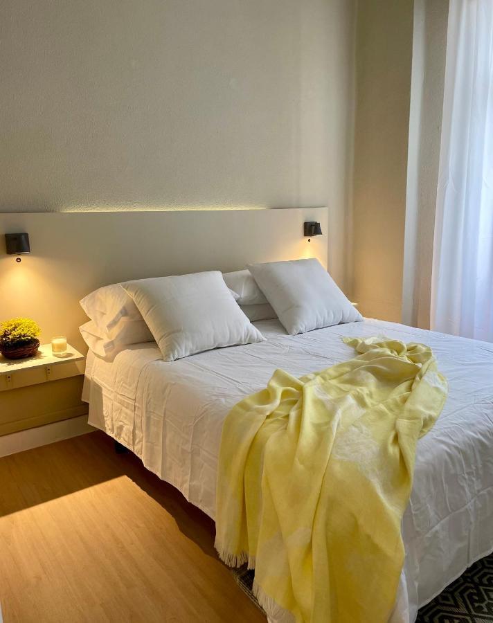 Apartamentos Centro อัลบาเซเต ภายนอก รูปภาพ